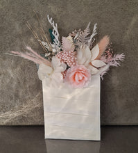 Load image into Gallery viewer, Grooms Everlasting Pocket boutonniere - pink and nude
