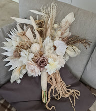 Load image into Gallery viewer, Bridal bouquet &amp; matching buttonhole
