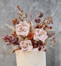 Load image into Gallery viewer, Rustic style cake flowers for 3 tier cake
