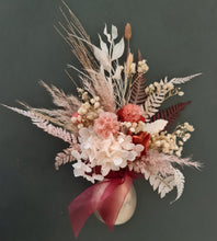 Load image into Gallery viewer, Preserved flowers mini - rustic orange &amp; neutral
