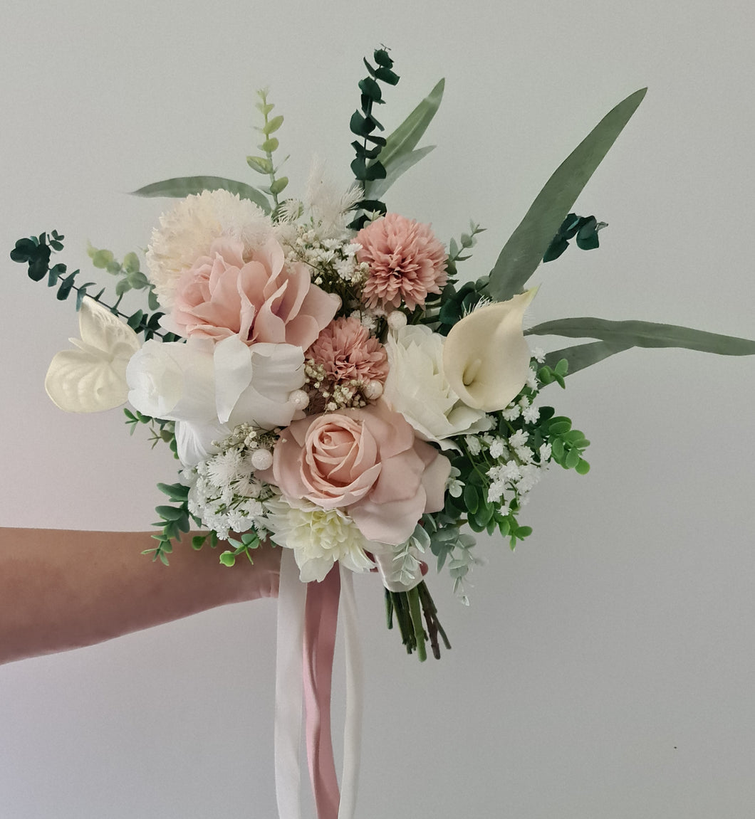 Neutral blush pink & green bridal bouquet & buttonhole – Elopement set