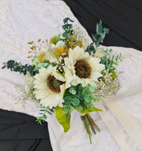 Load image into Gallery viewer, White sunflowers bridal bouquet &amp; buttonhole – Elopement set
