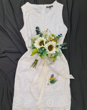 Load image into Gallery viewer, White sunflowers bridal bouquet &amp; buttonhole – Elopement set
