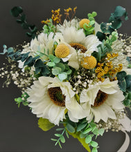 Load image into Gallery viewer, White sunflowers bridal bouquet &amp; buttonhole – Elopement set
