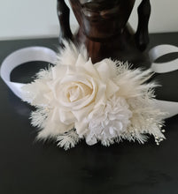 Load image into Gallery viewer, Preserved flowers school formal corsage in white
