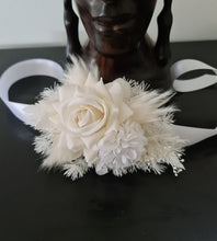 Load image into Gallery viewer, Preserved flowers school formal corsage in white
