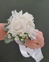 Load image into Gallery viewer, Everlasting flowers School formal / wedding corsage white  &amp;  green
