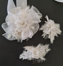 Load image into Gallery viewer, Everlasting flowers / pearls School formal Set - Corsage, buttonhole &amp; hair comb
