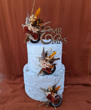 Load image into Gallery viewer, Preserved flowers - triple cake toppers / rings - rustic orange incl Mr &amp; Mrs sign
