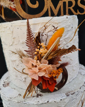 Load image into Gallery viewer, Preserved flowers - triple cake toppers / rings - rustic orange incl Mr &amp; Mrs sign
