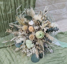 Load image into Gallery viewer, Unique sage green / green preserved everlasting flowers bridal bouquet &amp; buttonhole – Elopement Set
