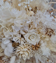 Load image into Gallery viewer, Boho Neutral Everlasting flowers Bridal bouquet &amp; buttonhole - Elopement Set
