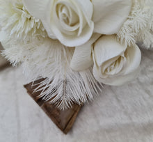 Load image into Gallery viewer, Milky white bridal bouquet &amp; buttonhole with white feathers - Elopement set
