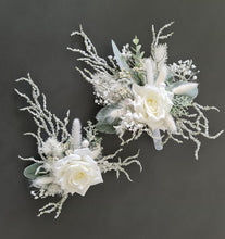 Load image into Gallery viewer, Frosty green &amp; white / neutral double everlasting flowers cake topper
