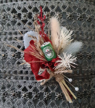 Load image into Gallery viewer, Preserved flowers fancy buttonhole with Heineken beer can – Groom, groomsmen, school formal
