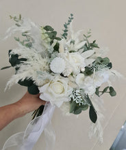 Load image into Gallery viewer, White &amp; green Elopement Set – Bouquet and buttonhole
