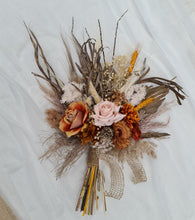 Load image into Gallery viewer, Everlasting flowers rustic orange &amp; blush Elopement set - Bridal bouquet and buttonhole
