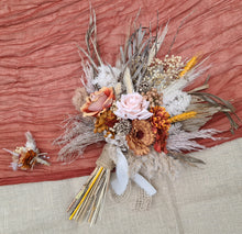 Load image into Gallery viewer, Everlasting flowers rustic orange &amp; blush Elopement set - Bridal bouquet and buttonhole
