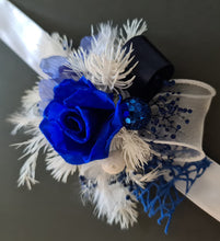 Load image into Gallery viewer, Blue &amp; white preserved flowers corsage w mini rose - School formal / wedding
