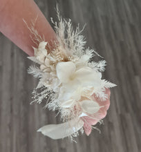 Load image into Gallery viewer, Preserved flowers boho corsage in neutral – School formal / wedding
