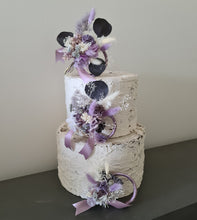 Load image into Gallery viewer, Preserved flowers - triple cake toppers / rings – violet, purple &amp; silver
