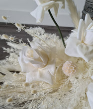 Load image into Gallery viewer, Real touch &amp; preserved event table flowers - HIRE ONLY
