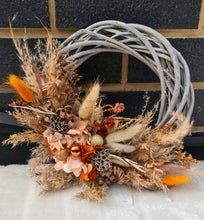 Load image into Gallery viewer, Rustic Everlasting flowers Christmas Wreath
