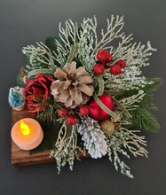 Load image into Gallery viewer, Small Cemetery Grave Christmas decoration w candle XMAS91
