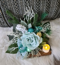 Load image into Gallery viewer, Mint Cemetery Grave Christmas decoration w candle XMAS93
