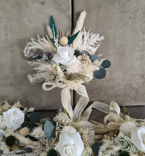 Load image into Gallery viewer, X - Everlasting bridesmaids bouquets  - green &amp; neutral
