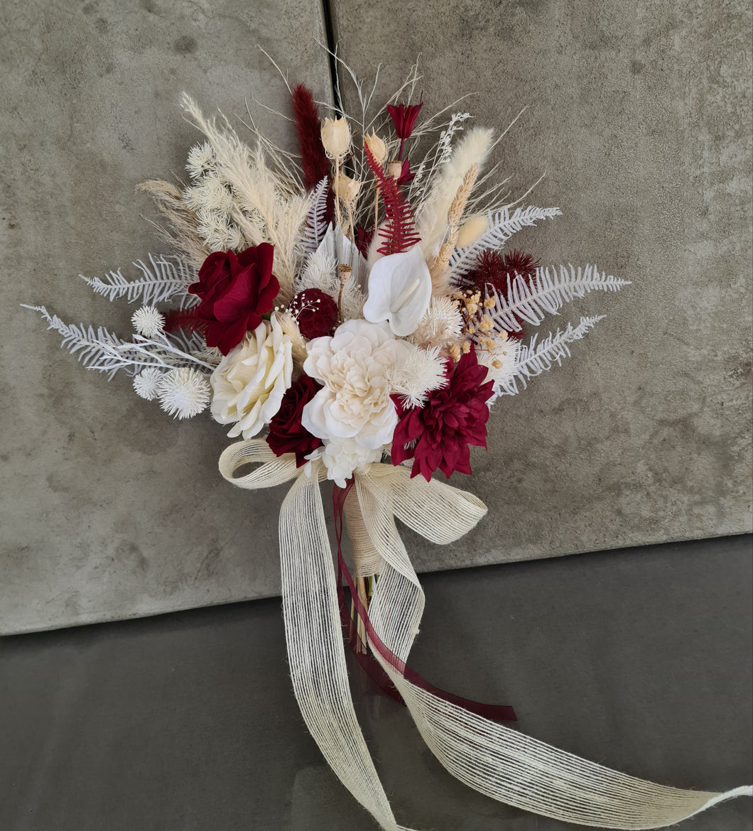 X - Everlasting flowers bridal bouquet - small