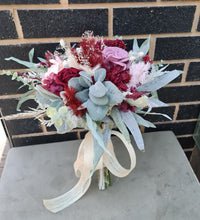 Load image into Gallery viewer, X - Bridal bouquet burgundy &amp; mauve colour
