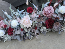 Load image into Gallery viewer, X - Bride &amp; Groom table flowers
