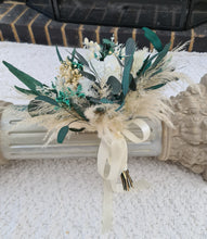 Load image into Gallery viewer, X - Emerald green and neutral everlasting preserved bridal bouquet
