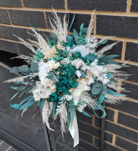 Load image into Gallery viewer, X - Emerald green and neutral everlasting preserved bridal bouquet
