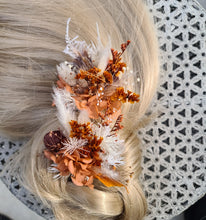 Load image into Gallery viewer, Preserved flowers bobby pins
