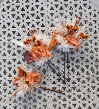 Load image into Gallery viewer, Preserved flowers bobby pins
