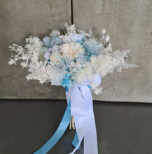 Load image into Gallery viewer, Preserved flowers Bridal bouquet &amp; matching buttonhole in blue
