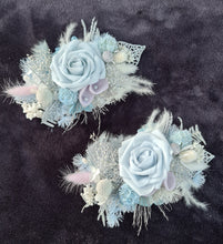 Load image into Gallery viewer, Mother&#39;s shoulder corsage - Shades of blue &amp; lilac with glitter
