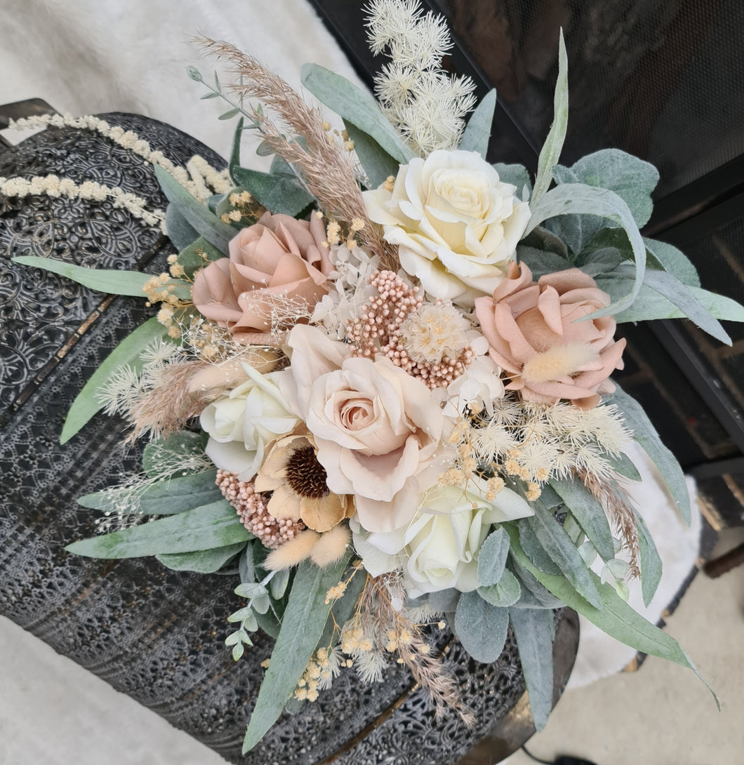 Blush & green bridal bouquet