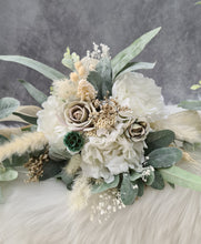 Load image into Gallery viewer, Bridesmaids bouquets - green &amp; white
