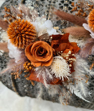 Load image into Gallery viewer, Mother of the bride &amp; groom shoulder corsages - rustic
