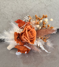 Load image into Gallery viewer, Grooms mini preserved rose buttonhole - rustic
