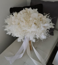 Load image into Gallery viewer, Bridal bouquet fully preserved Large
