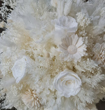 Load image into Gallery viewer, Bridal bouquet fully preserved Large
