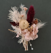 Load image into Gallery viewer, Everlasting buttonholes burgundy &amp; pink
