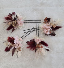 Load image into Gallery viewer, Everlasting preserved flowers bobby pins
