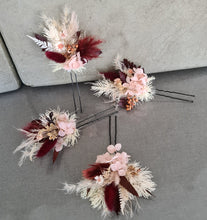 Load image into Gallery viewer, Everlasting preserved flowers bobby pins
