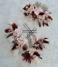 Load image into Gallery viewer, Everlasting preserved flowers bobby pins
