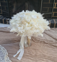 Load image into Gallery viewer, Preserved flowers bridal &amp; MOH bouquets
